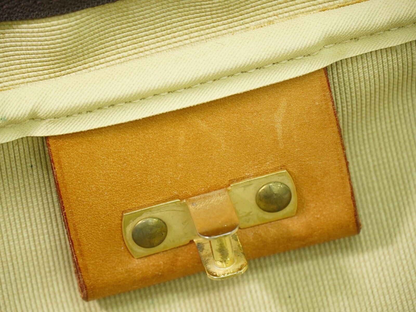 Louis Vuitton Sirius