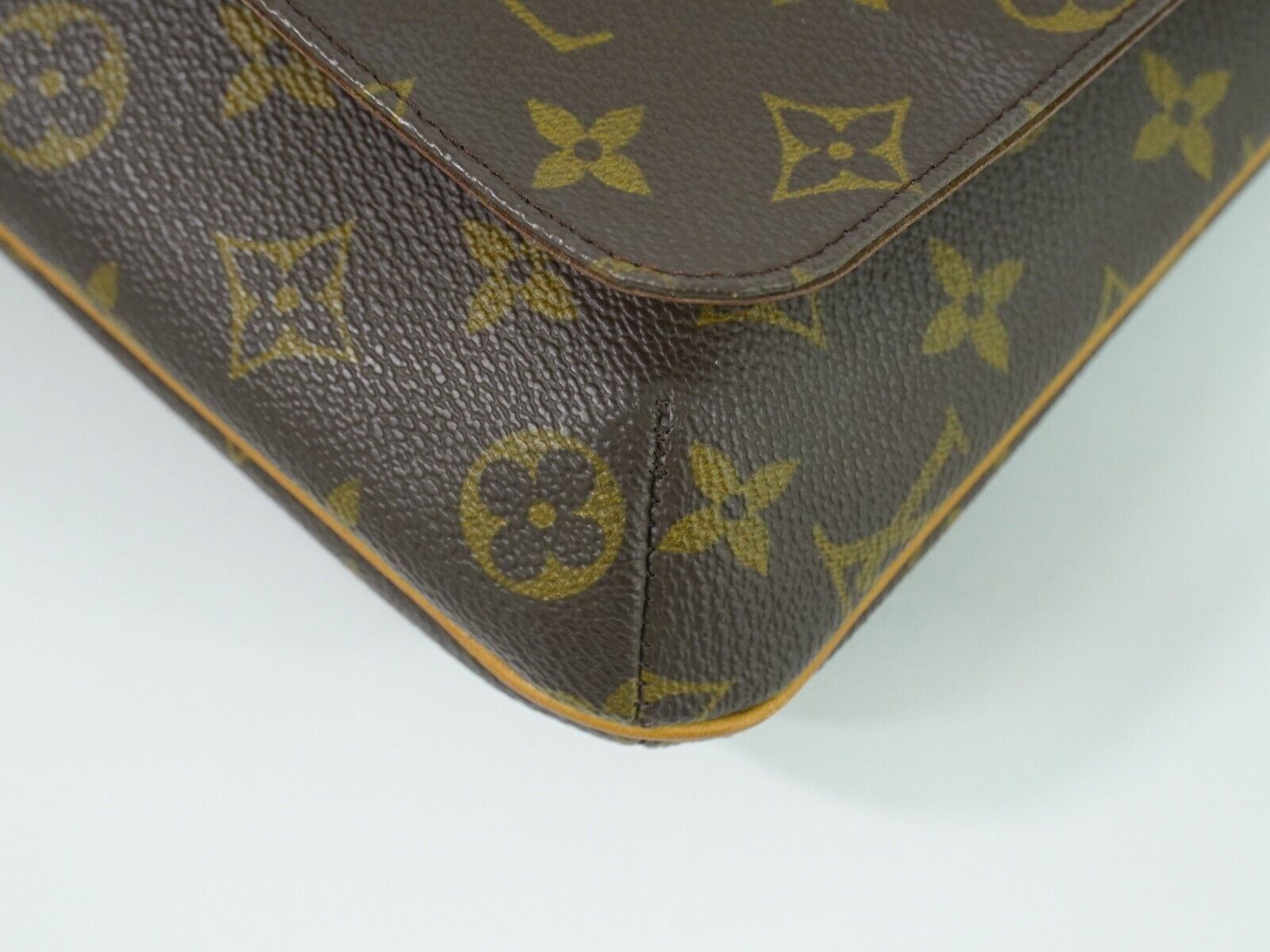 Louis Vuitton Musette Salsa