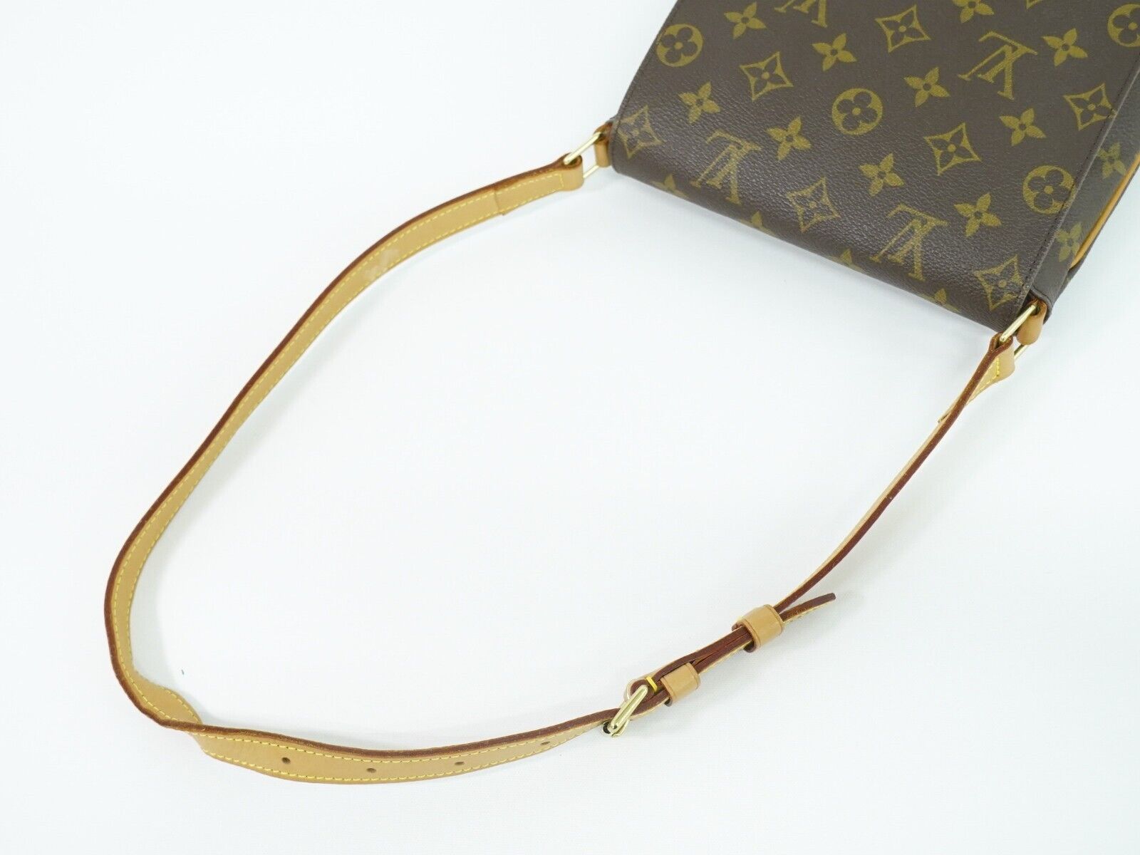 Louis Vuitton Musette Salsa