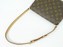 Louis Vuitton Musette Tango