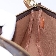 Louis Vuitton Pochette Accessoire