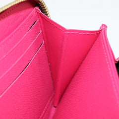 Louis Vuitton Zippy wallet