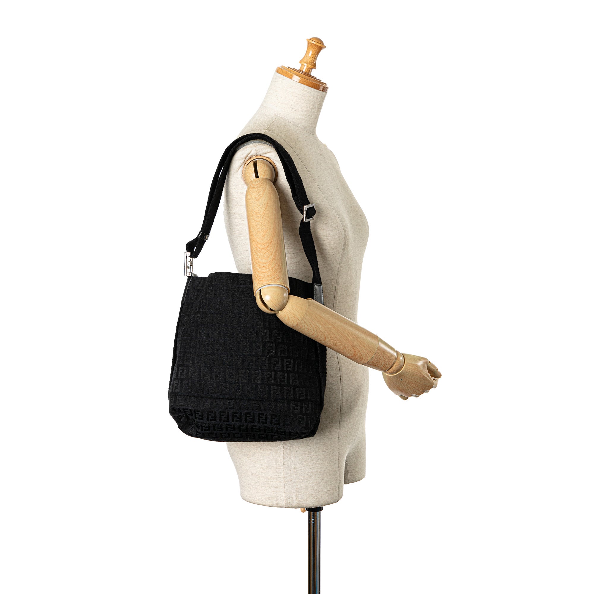 Zucchino Canvas Crossbody_8