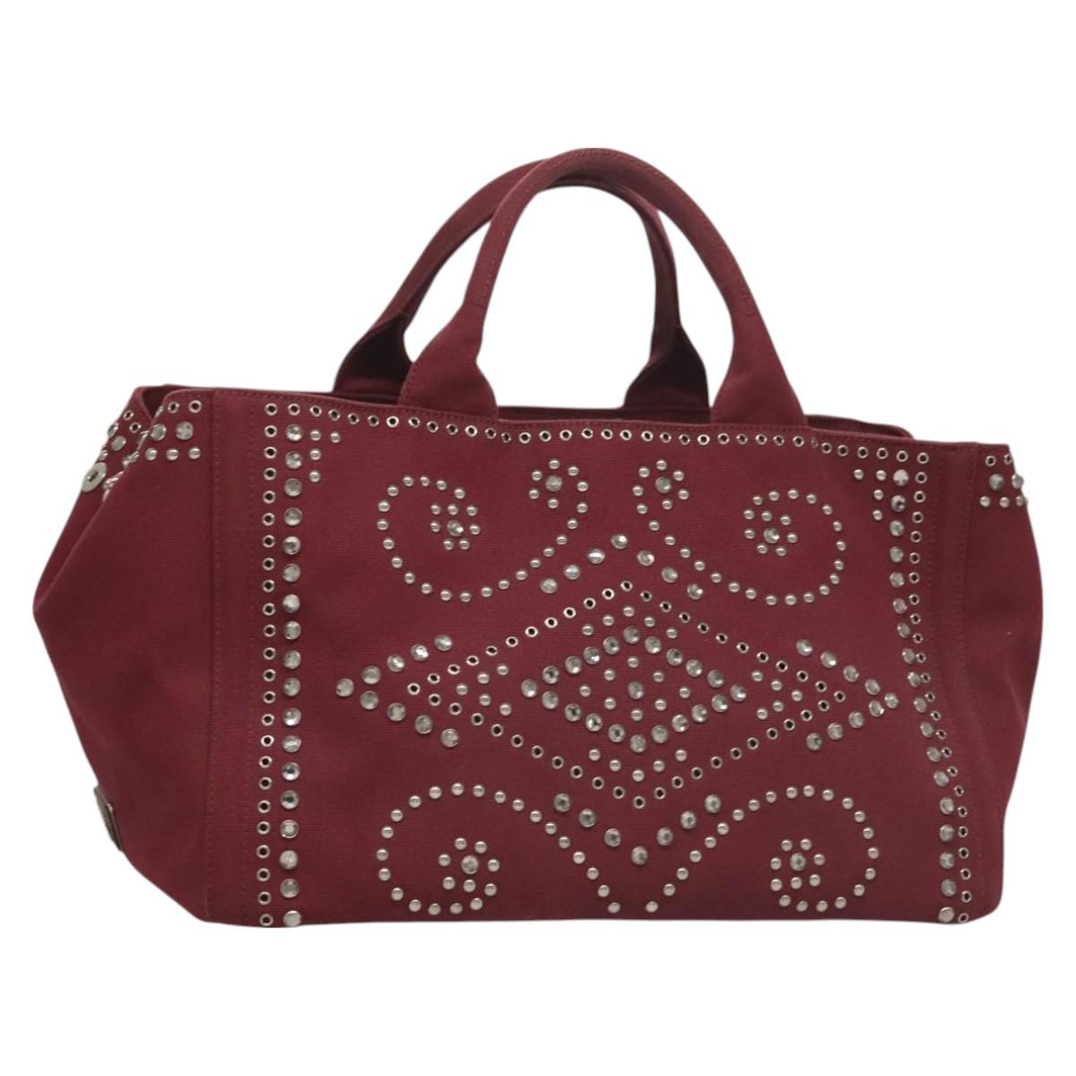 Prada Canapa
