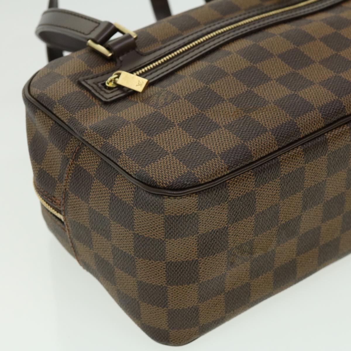 Louis Vuitton Cité