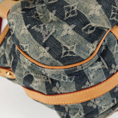 Louis Vuitton Pleaty