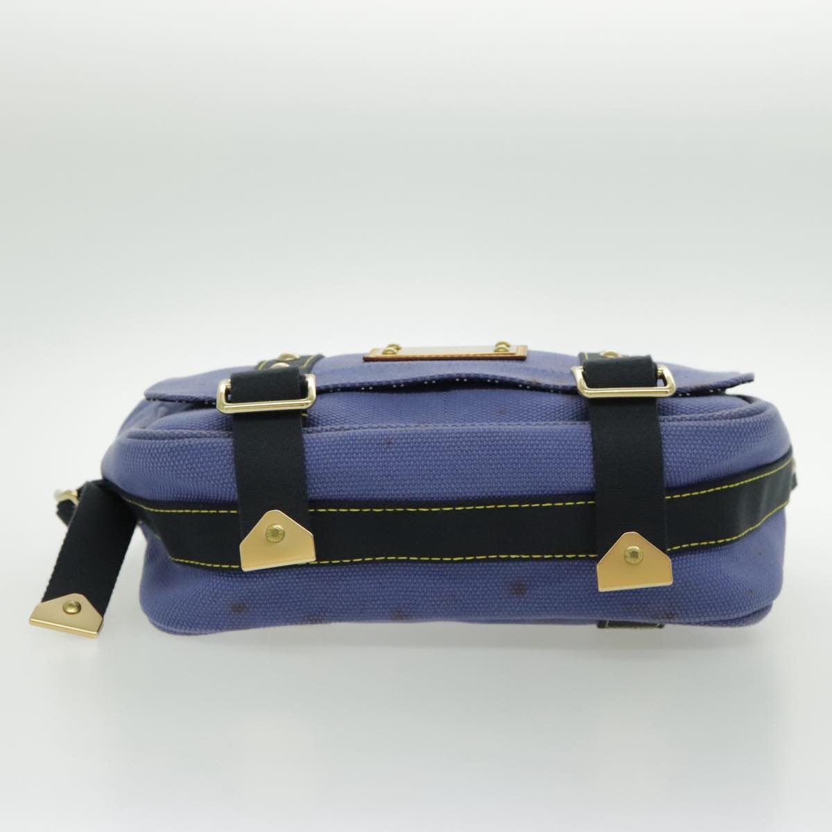 Louis Vuitton Antigua