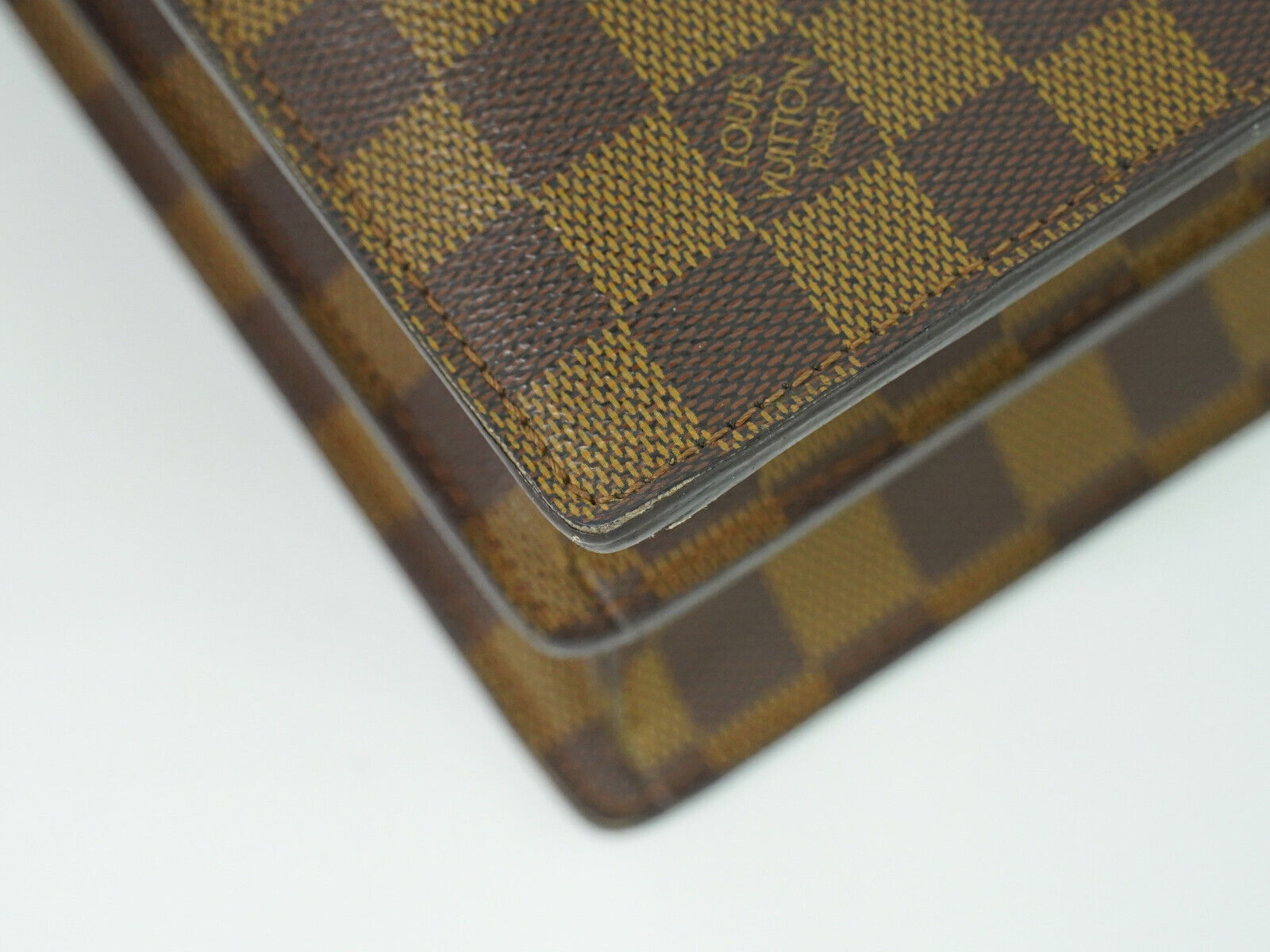 Louis Vuitton Altona