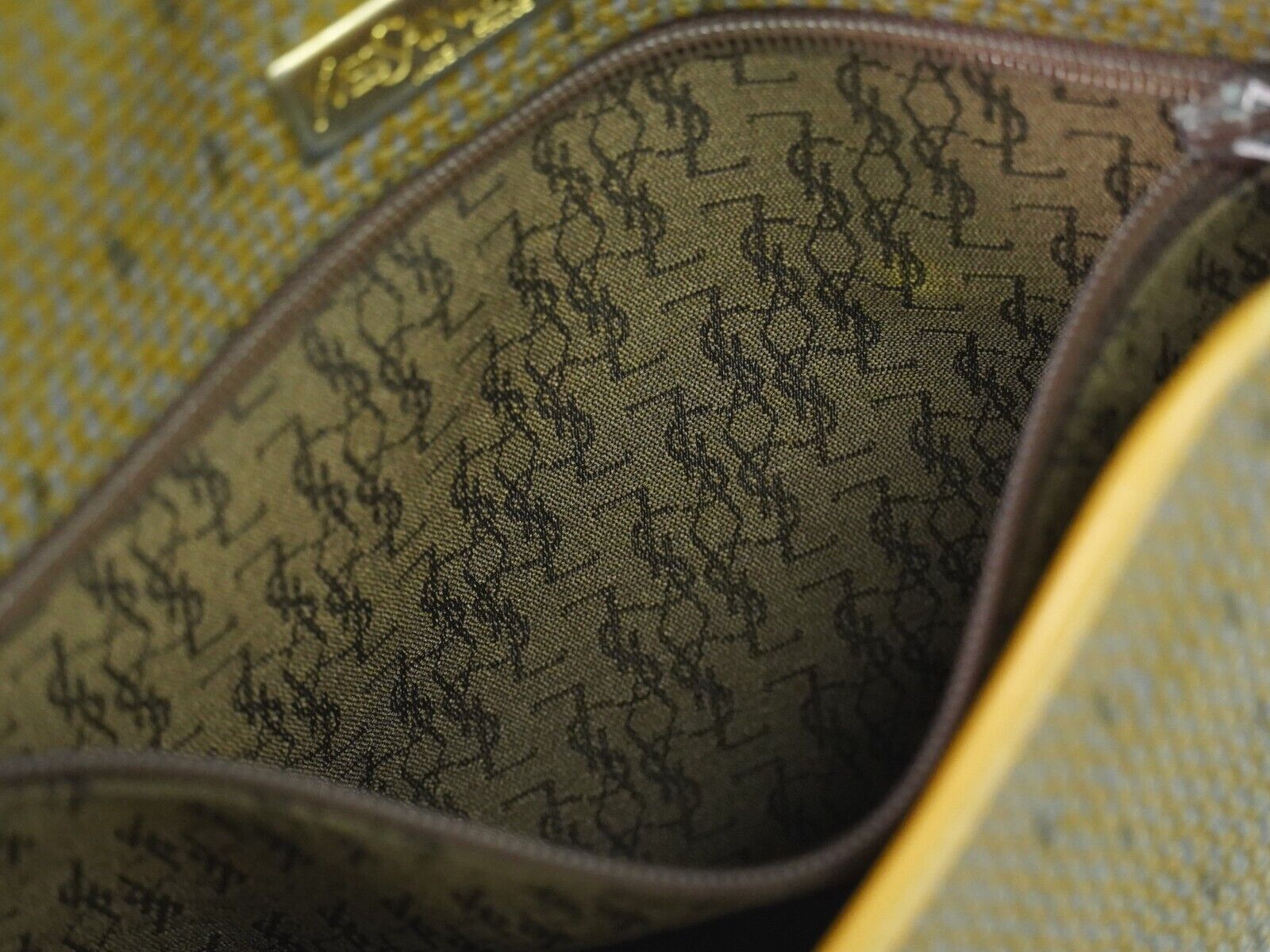 Saint Laurent