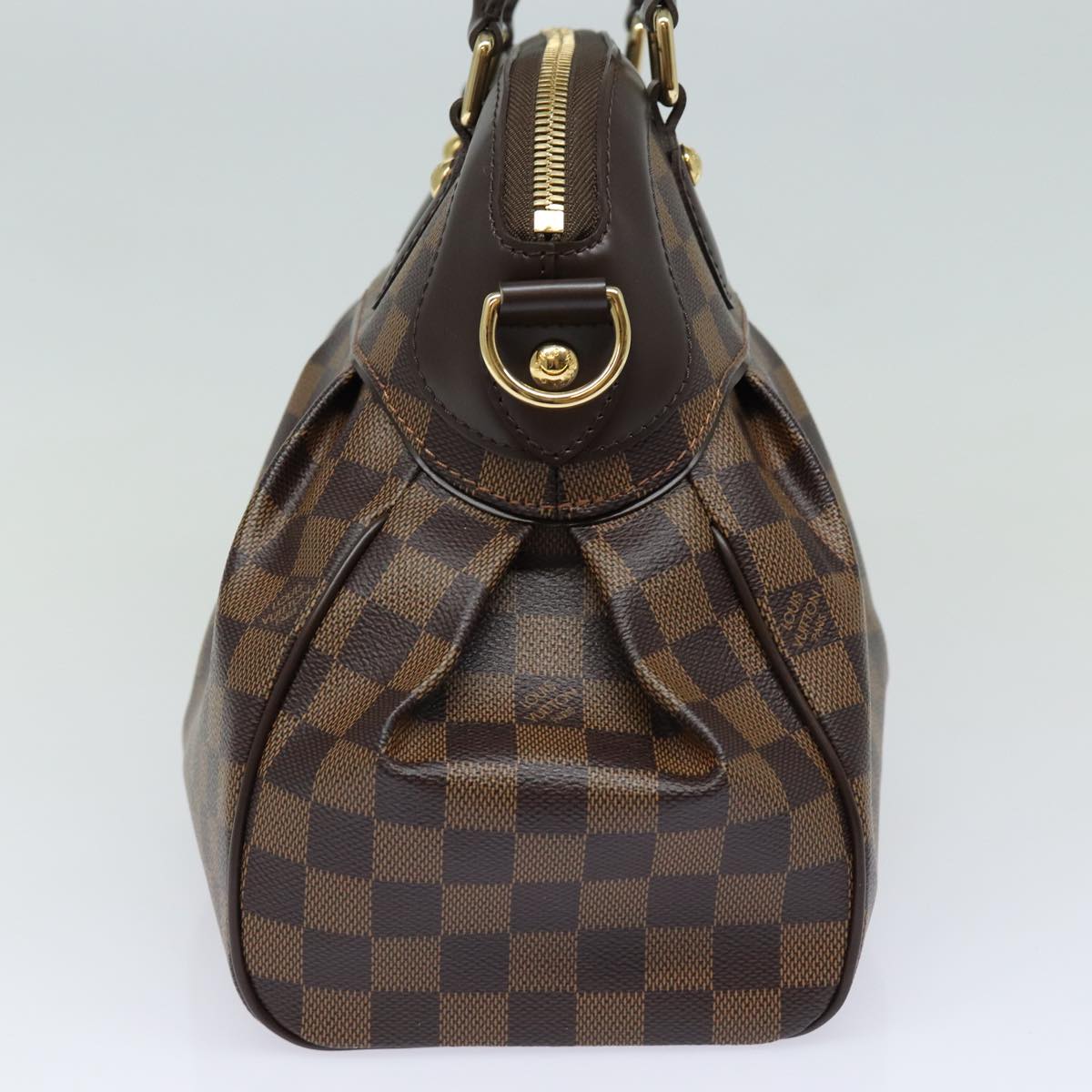 Louis Vuitton Trevi