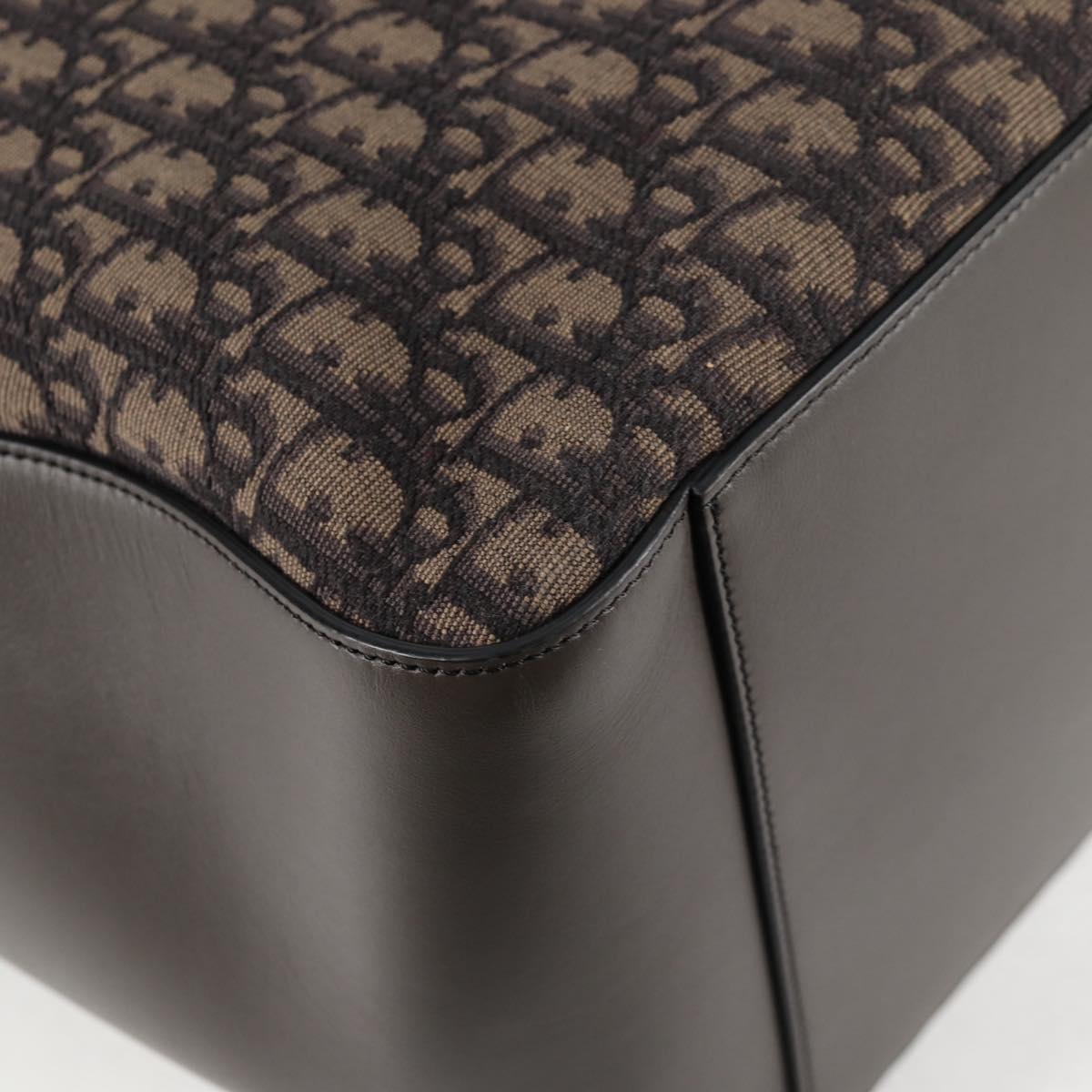 Dior Trotter