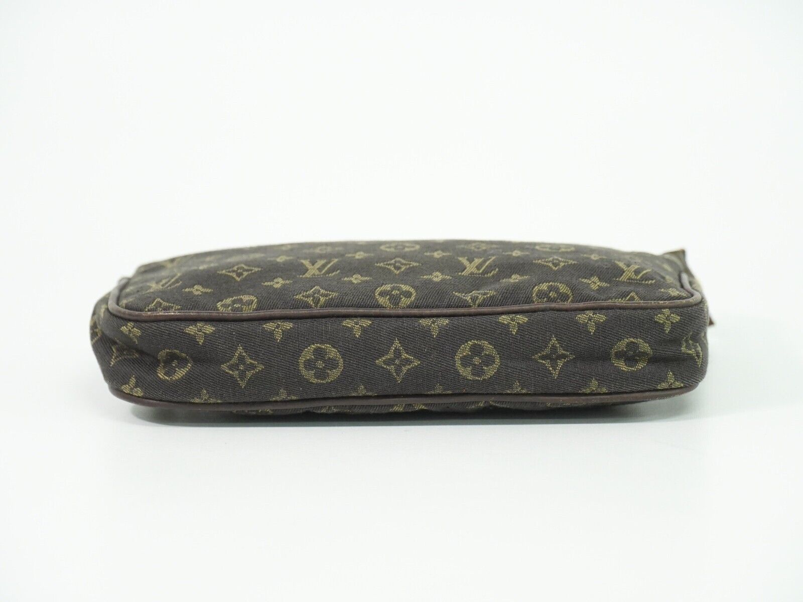 Louis Vuitton Pochette Accessoire