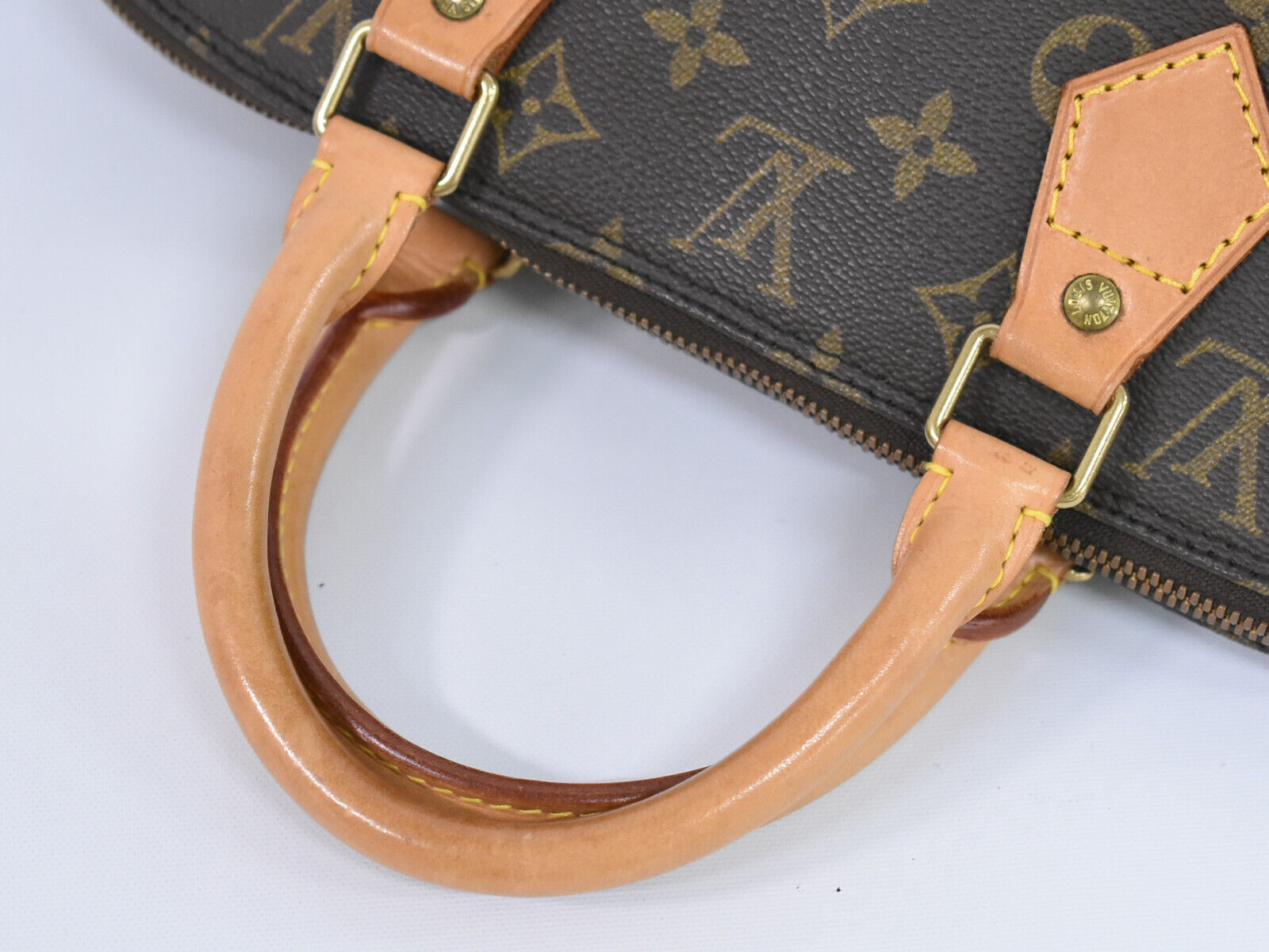 Louis Vuitton Alma