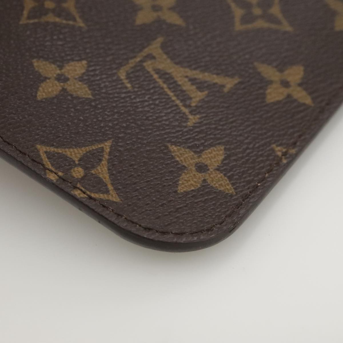 Louis Vuitton Pochette Accessoire