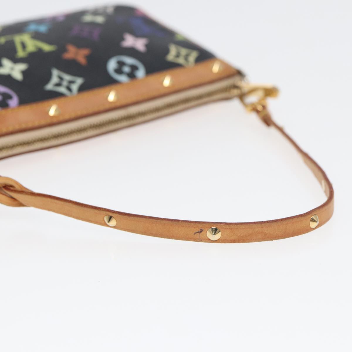 Louis Vuitton Pochette Accessoire