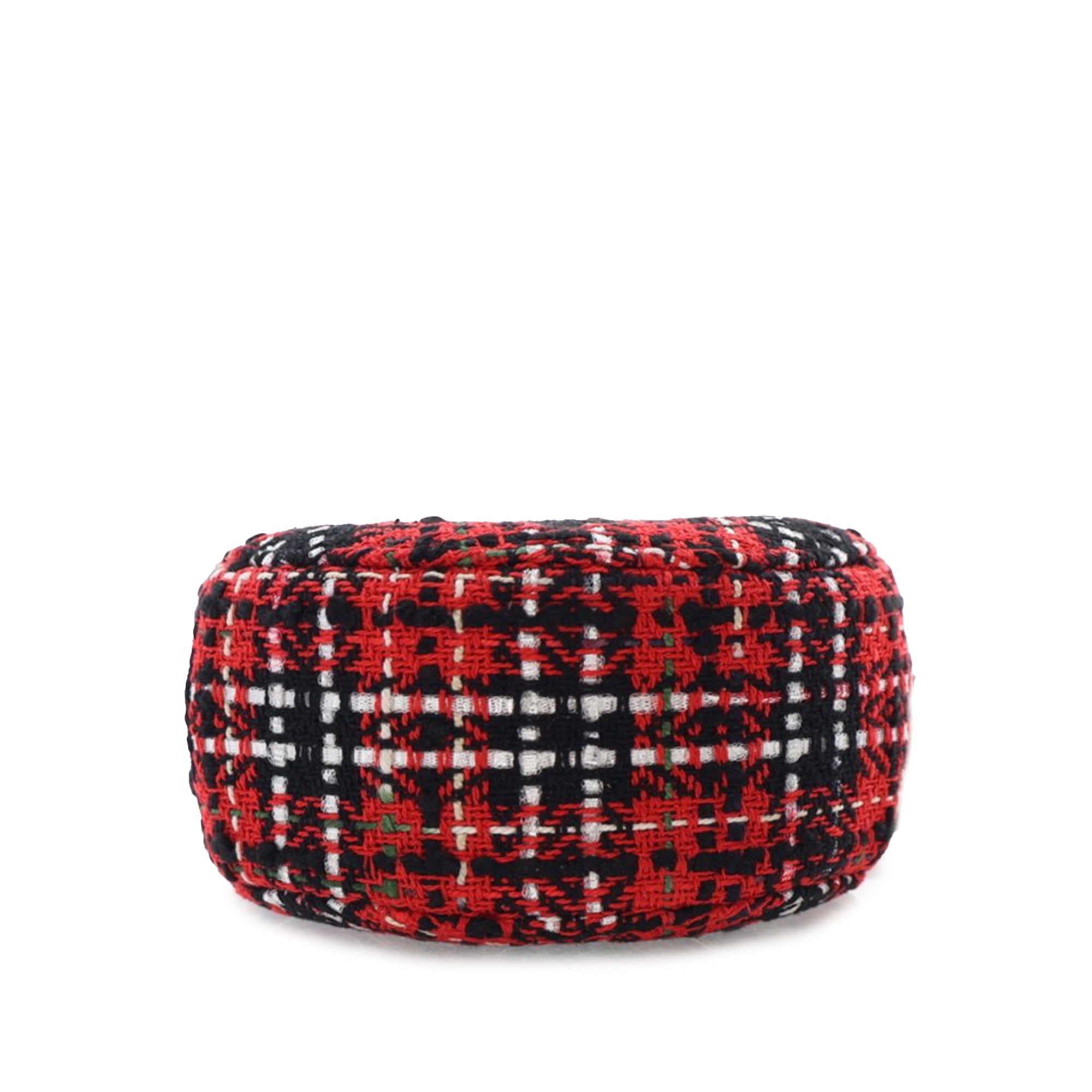 Tweed 19 Round Clutch with Chain