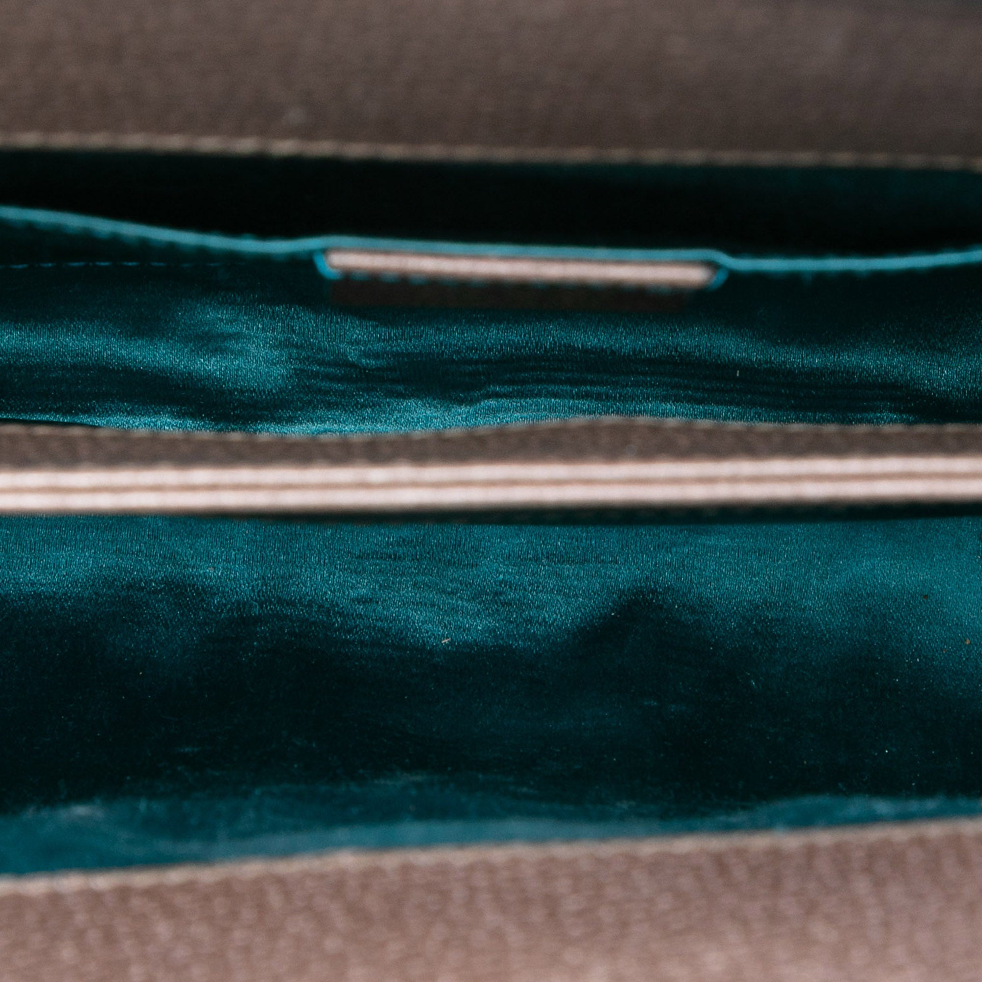 Small GG Supreme Web Ophidia Chain Crossbody