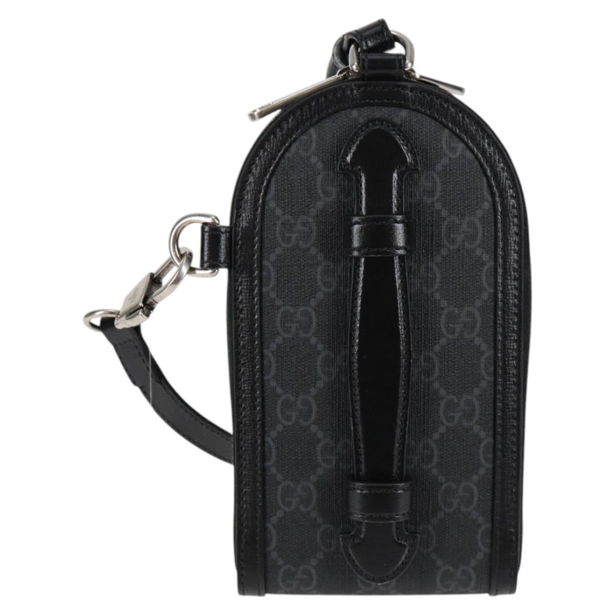 Gucci Off the grid