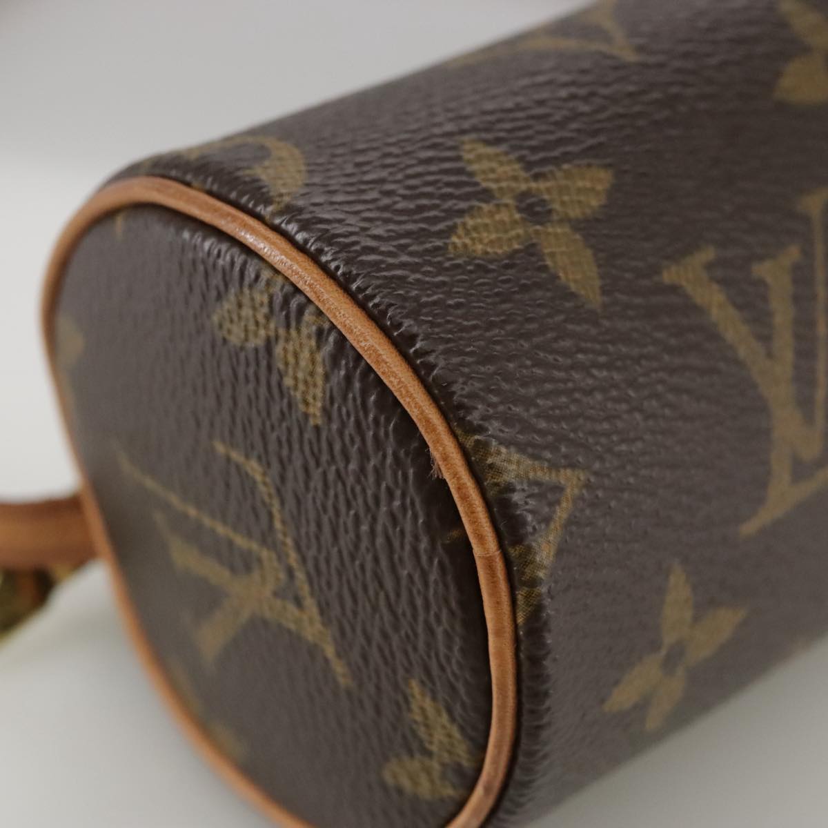 Louis Vuitton Mini baby papillon