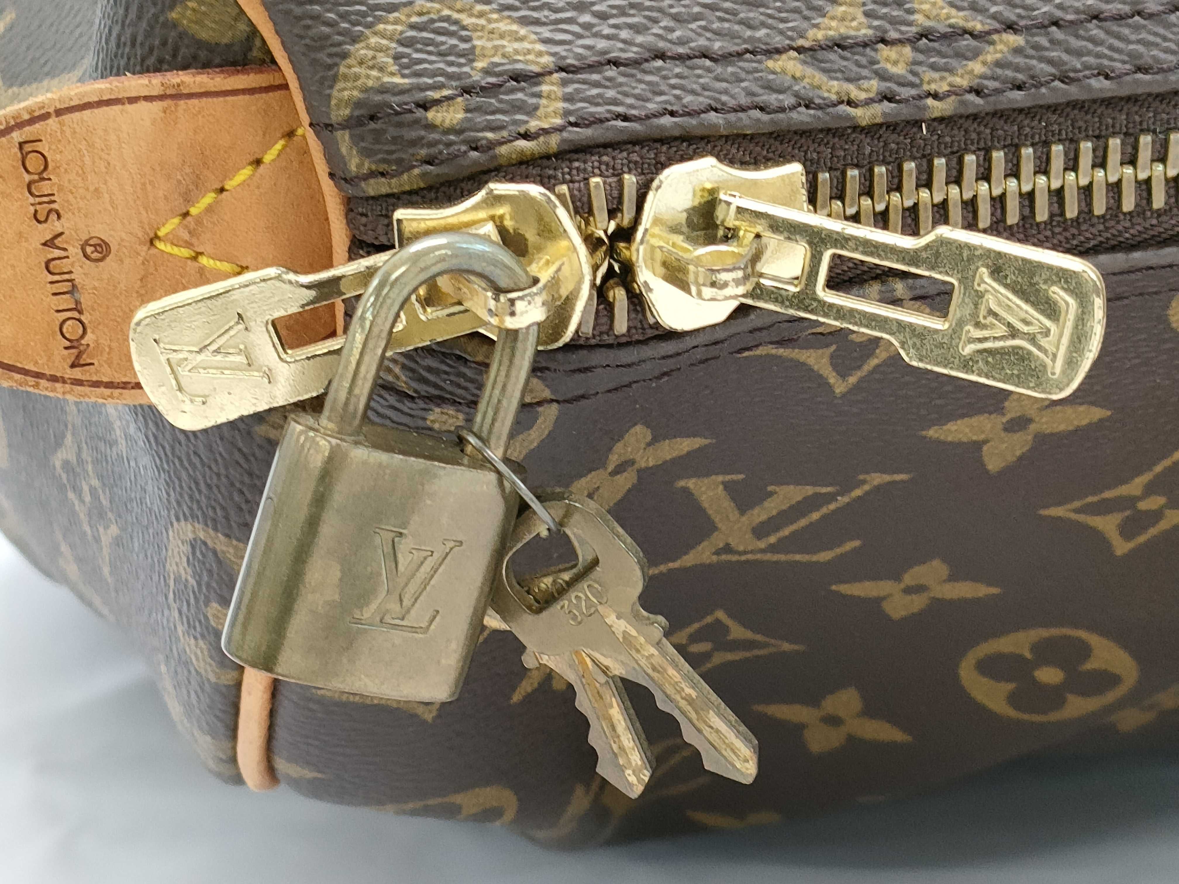 Louis Vuitton Keepall 50