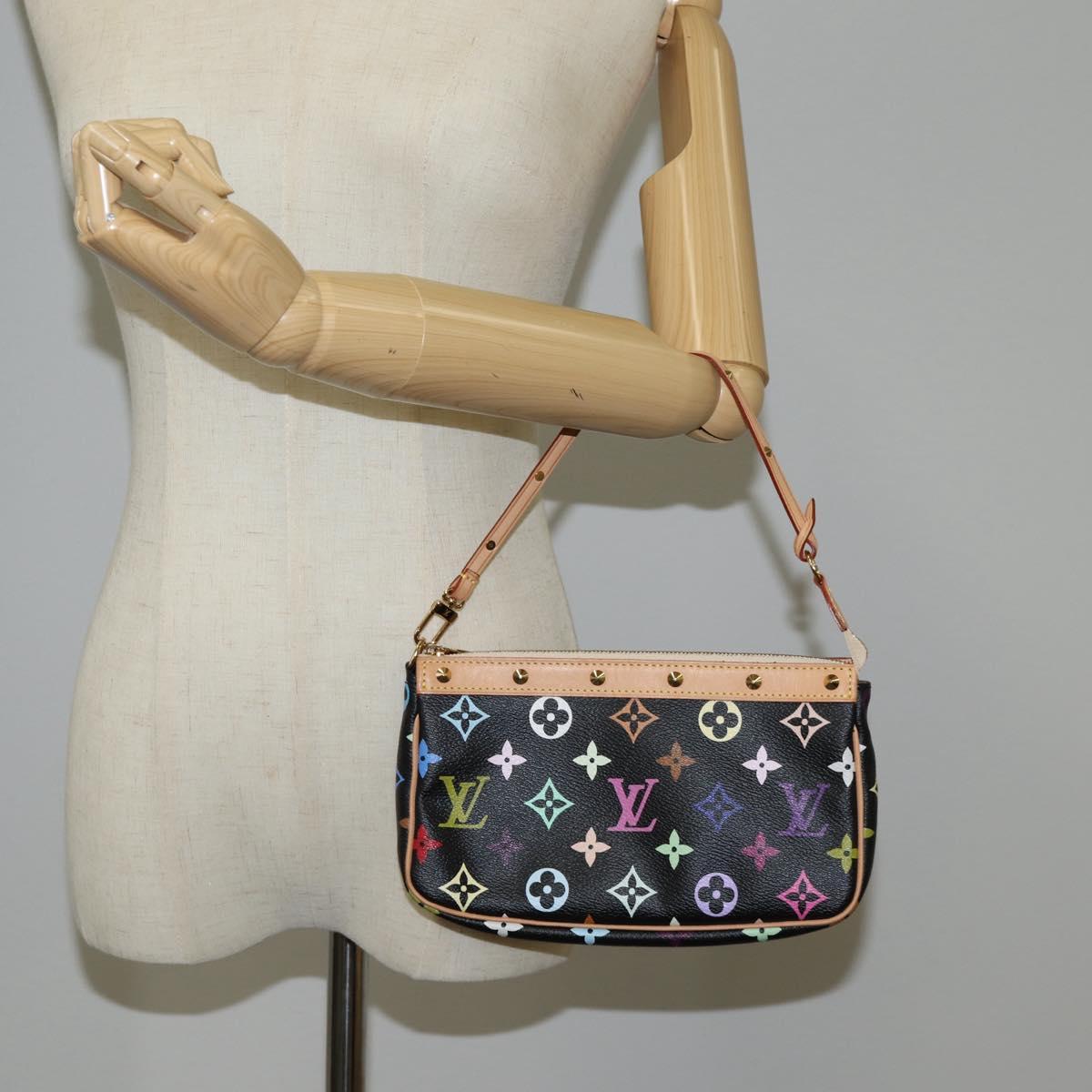 Louis Vuitton Pochette Accessoire