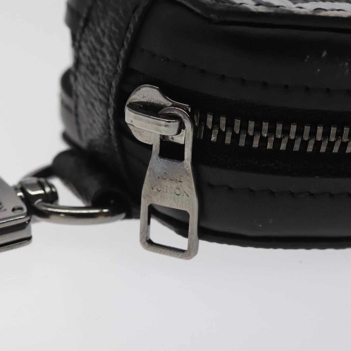 Louis Vuitton Etui à écouteur