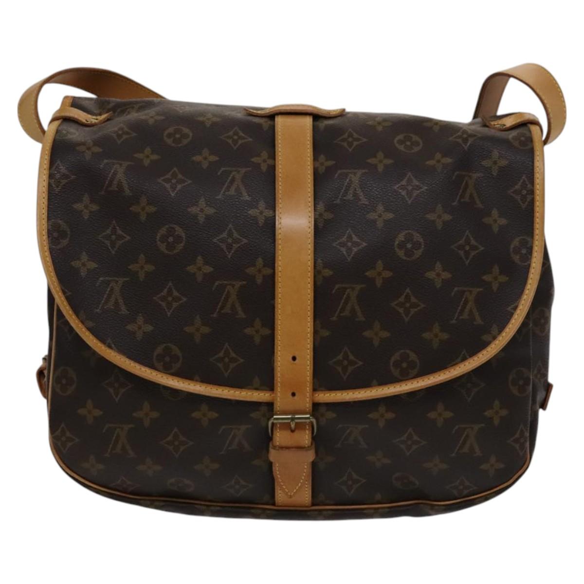 Louis Vuitton Saumur 35