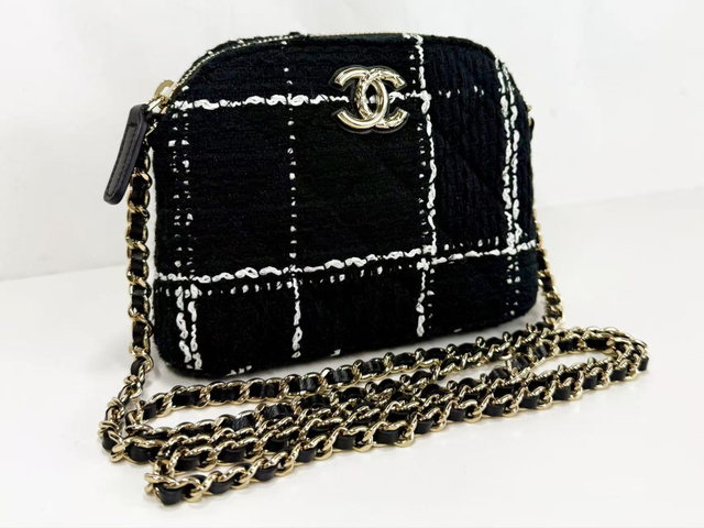 Chanel -