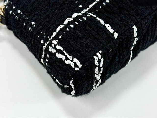 Chanel -