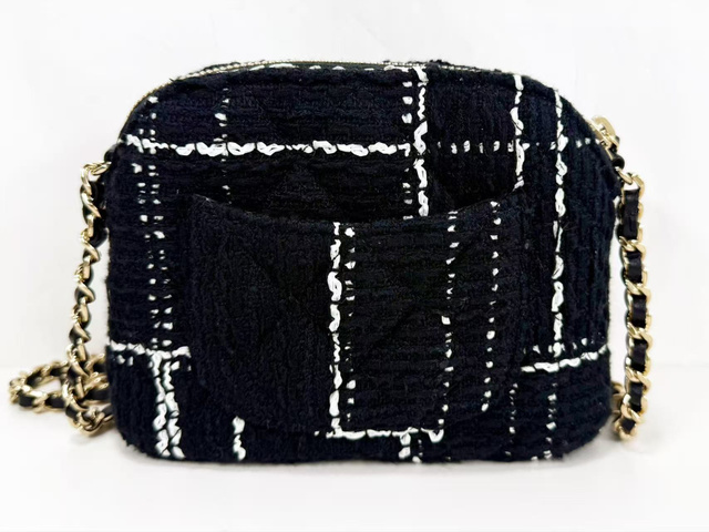 Chanel -