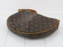 Louis Vuitton Croissant