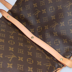 Louis Vuitton Saumur