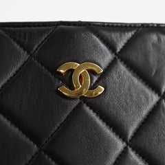Chanel Shopping