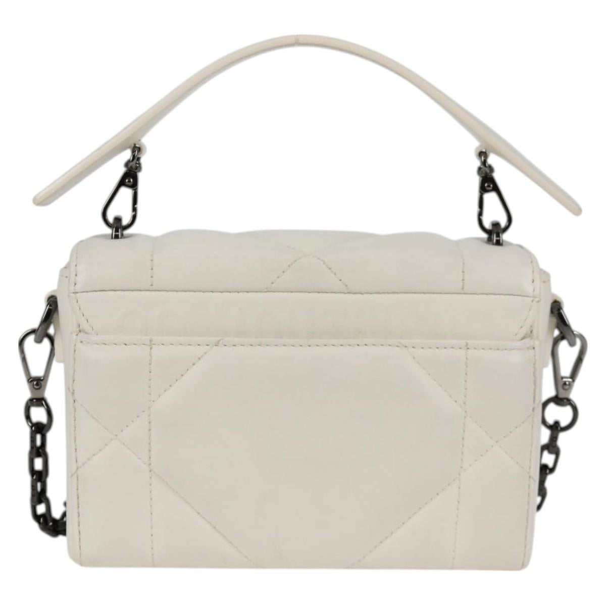 Dior 30 Montaigne
