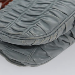 Prada Nappa gauffré