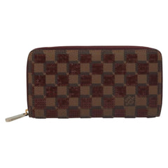 Louis Vuitton Zippy wallet