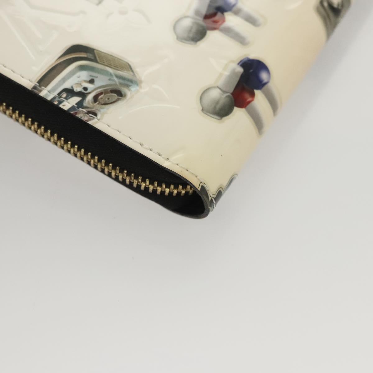 Louis Vuitton Zippy wallet