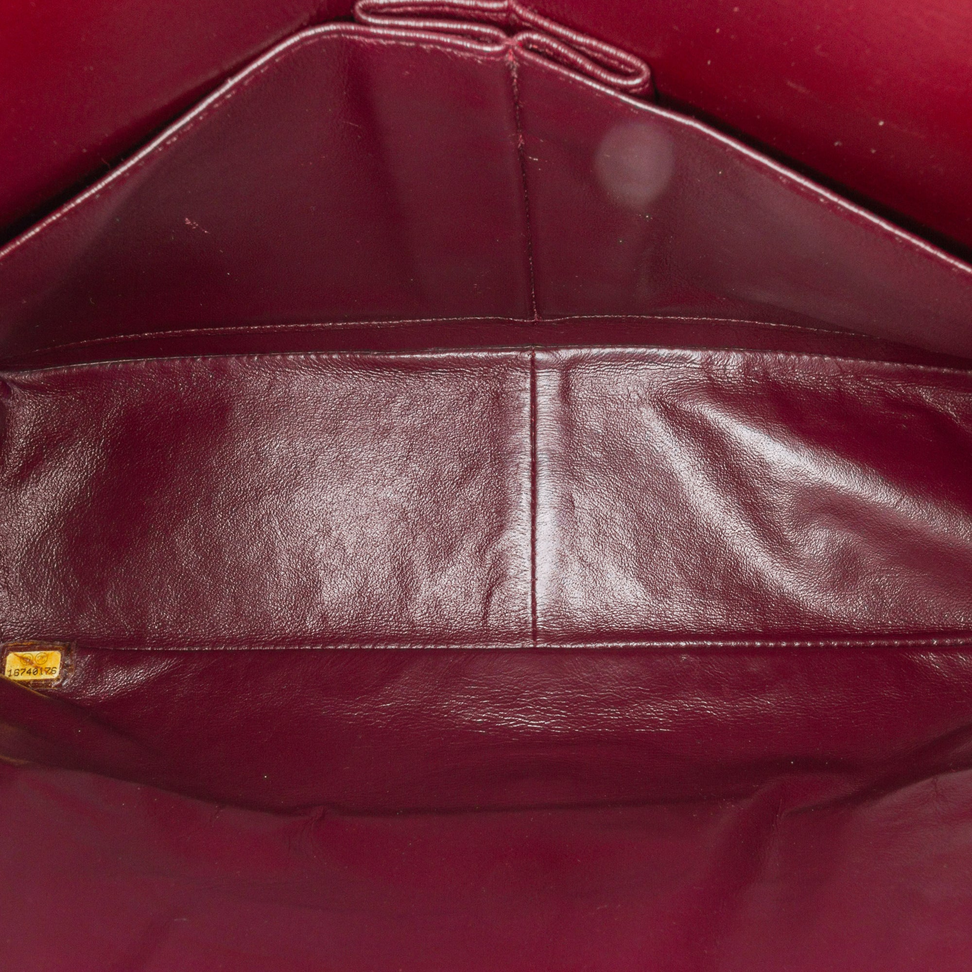 Jumbo Classic Caviar Double Flap