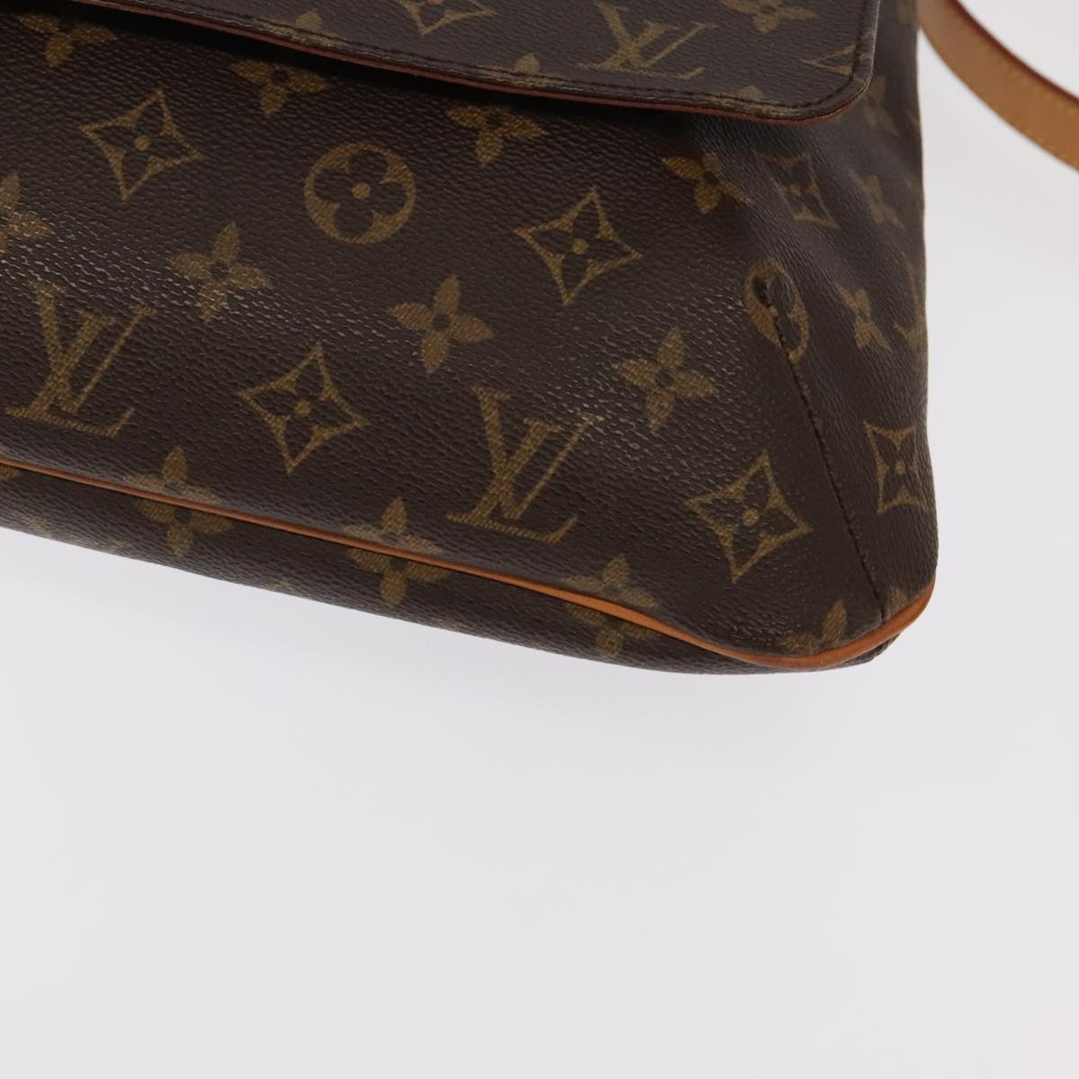 Louis Vuitton Musette