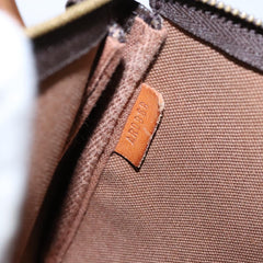 Louis Vuitton Pochette Accessoire
