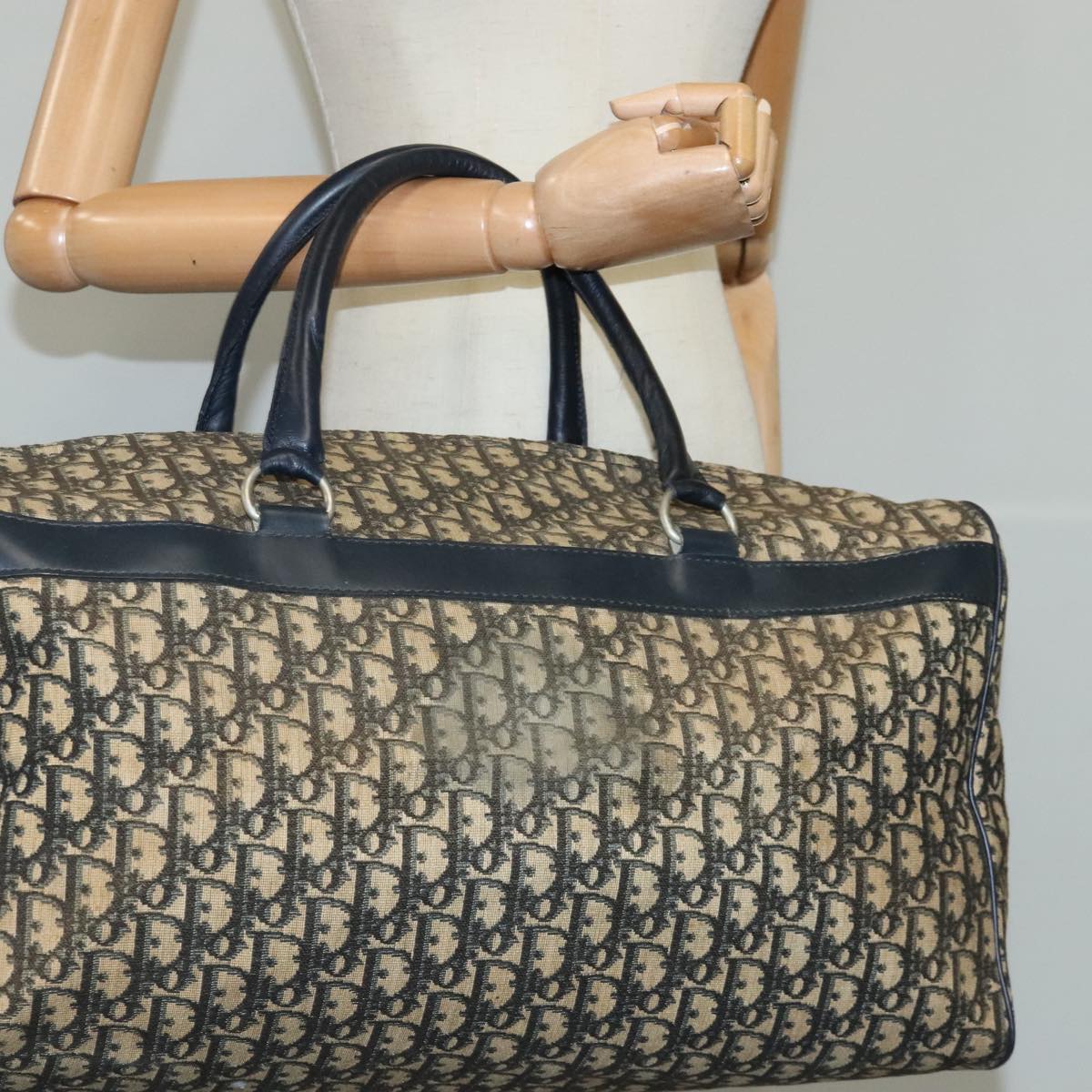 Dior Trotter