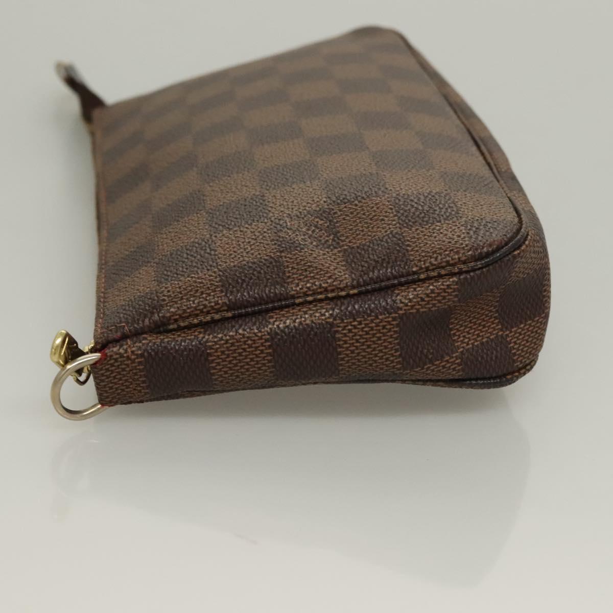 Louis Vuitton Pochette Accessoire