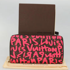 Louis Vuitton Zippy wallet