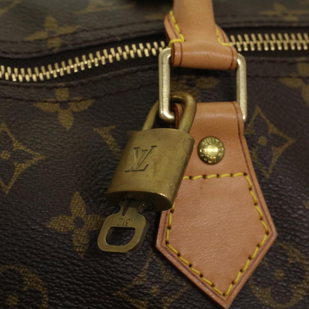 Louis Vuitton Speedy