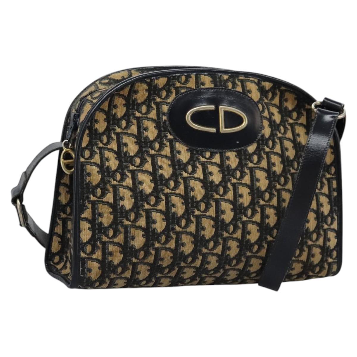 Dior Trotter