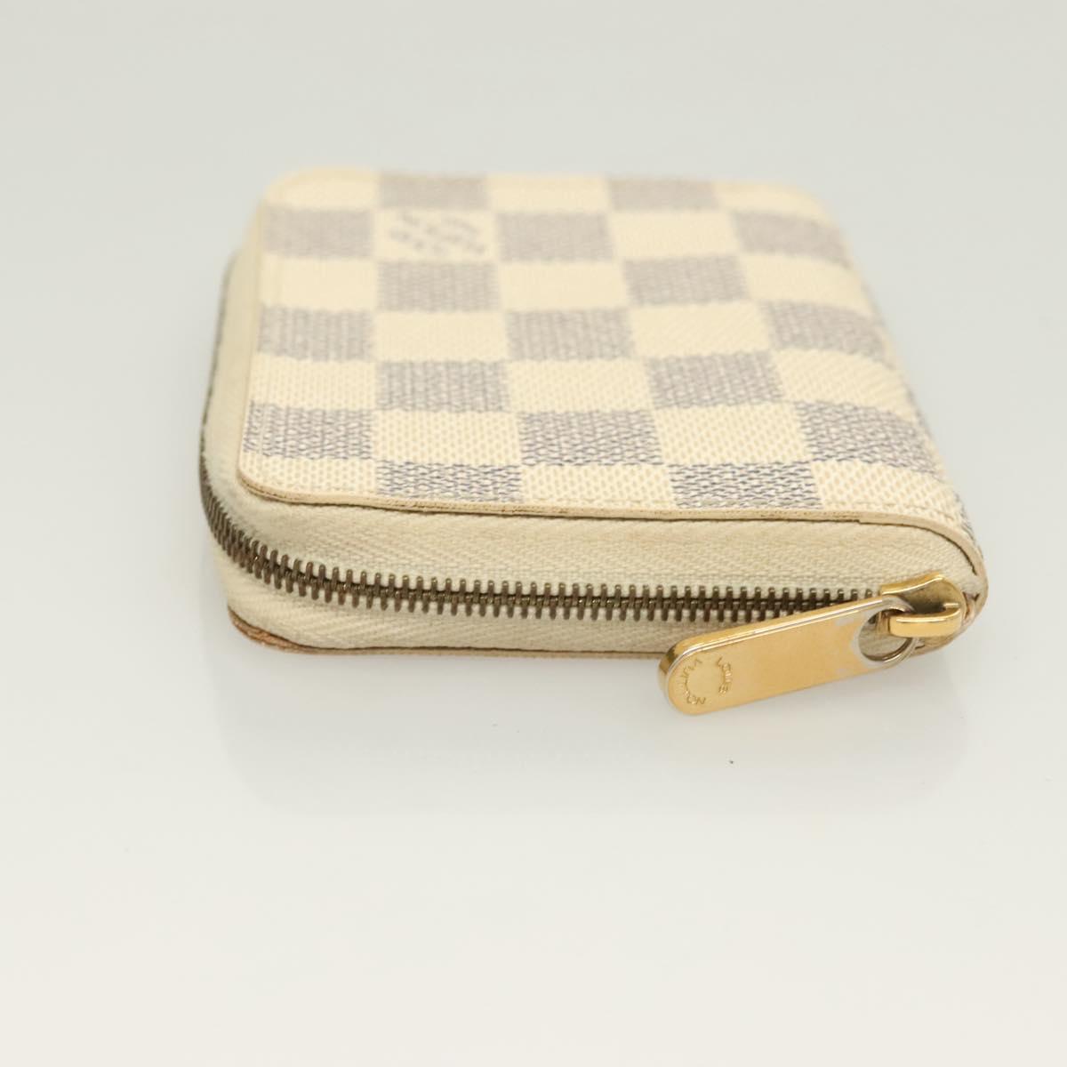 Louis Vuitton Zippy coin purse