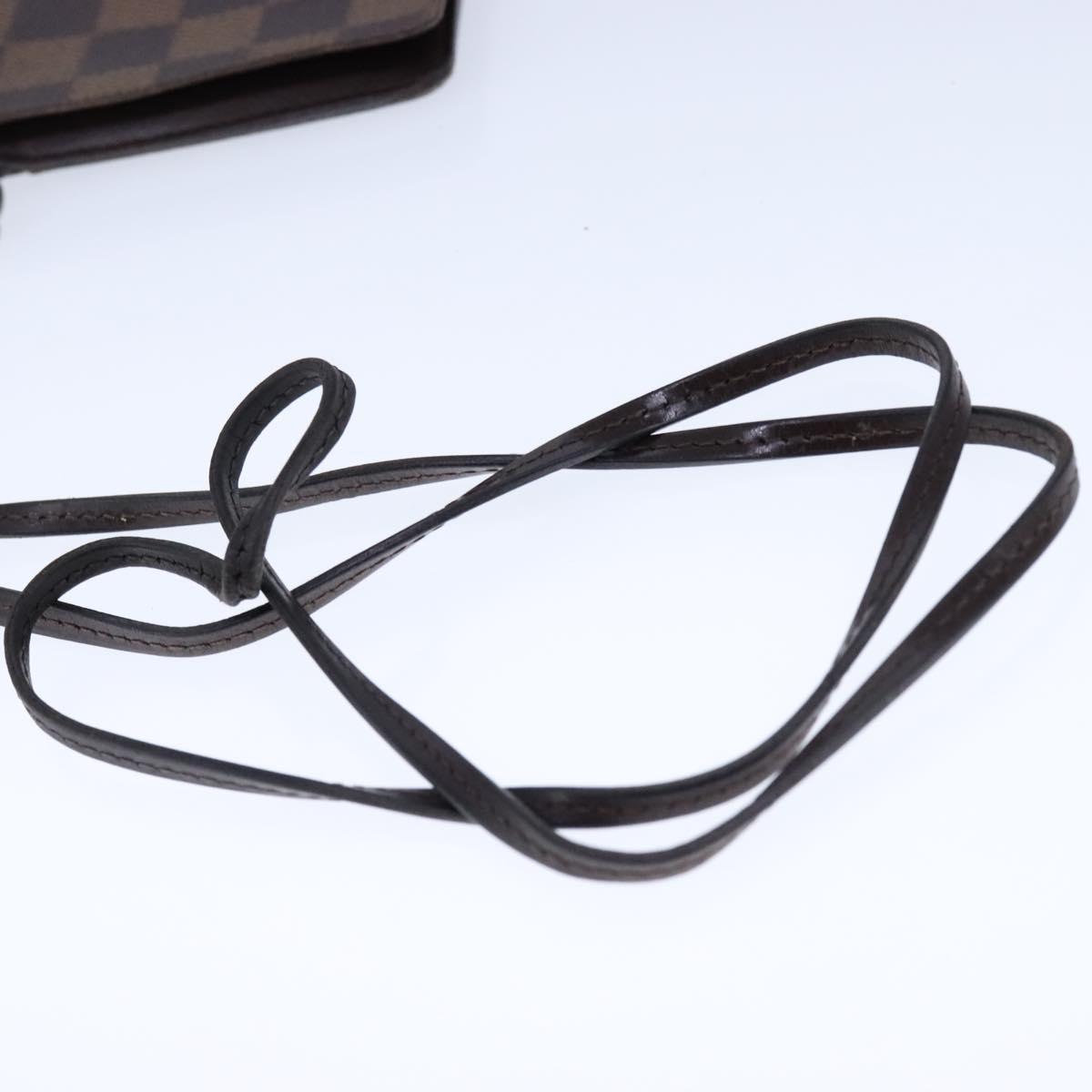 Louis Vuitton Porte carte ID Bandoliere