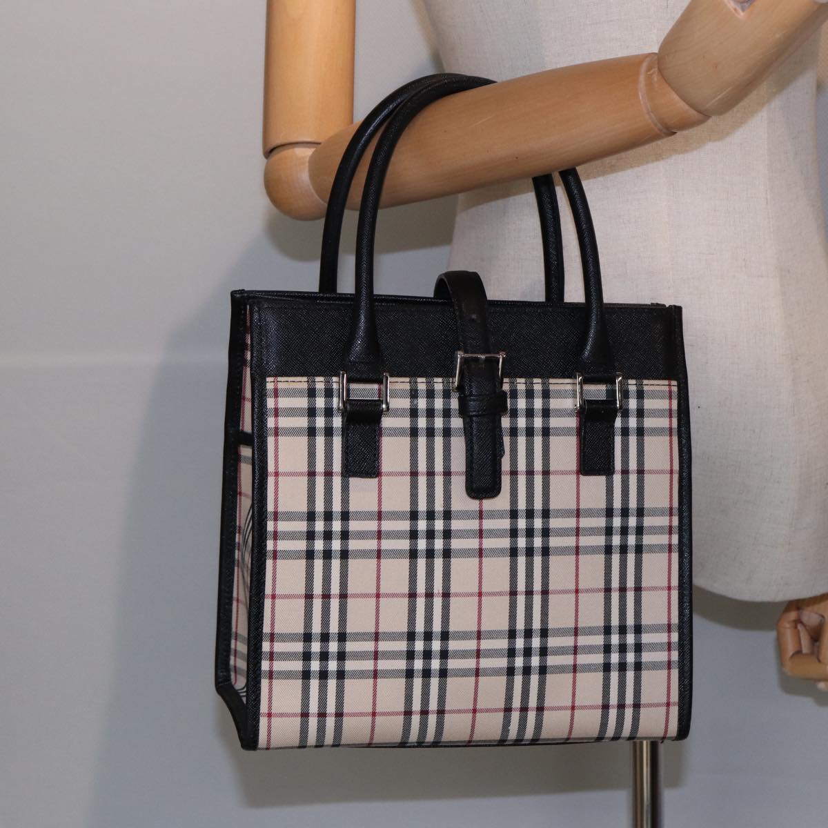 Burberry Nova Check