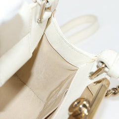 Chanel Shopping