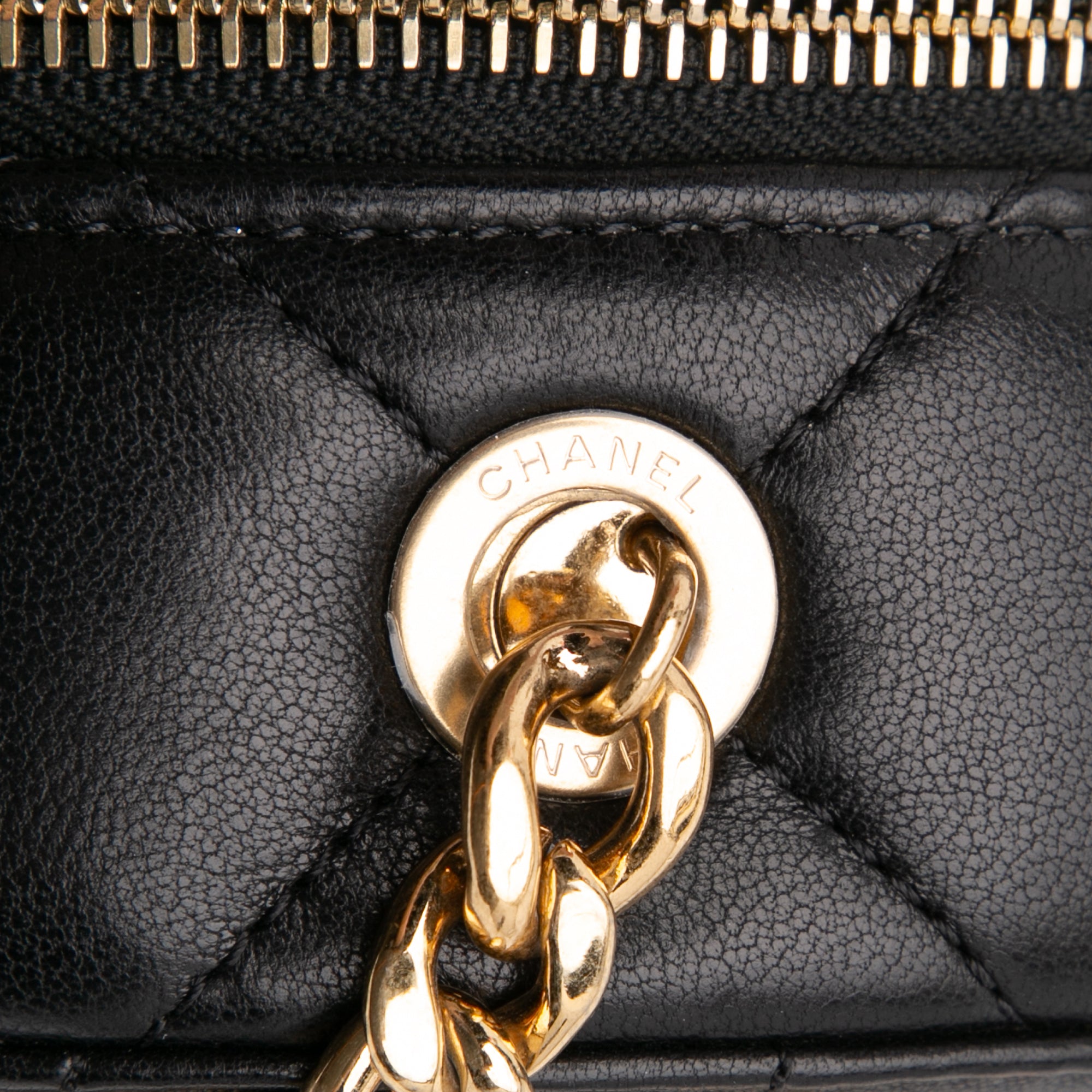 Quilted Lambskin Oval Logo Chain Top Handle Round Clutch on Chain